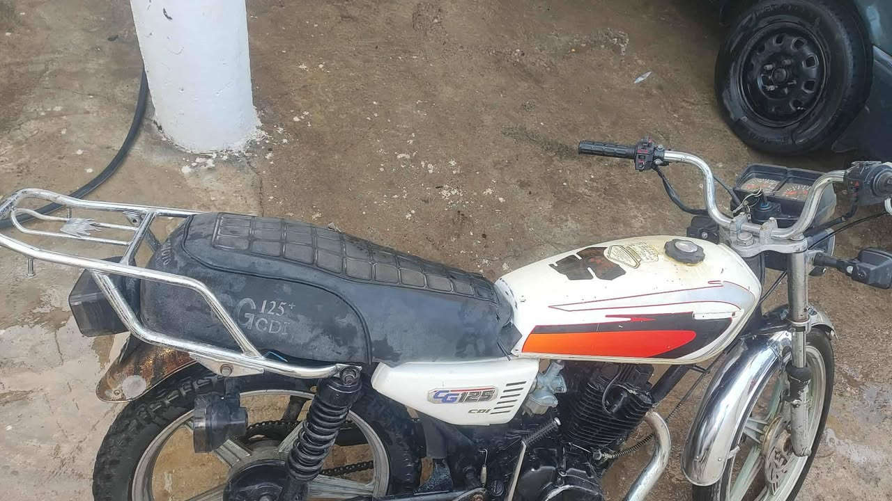 دراجه للبيع او امراوس حسب القناعه
الموطور جاهز اي نقص مابيه 
السعر 300اوبيها مجال 

الاتصال بالرقم او مراسلت الصفحه 👈***********

المكان كركوك الفيلق
