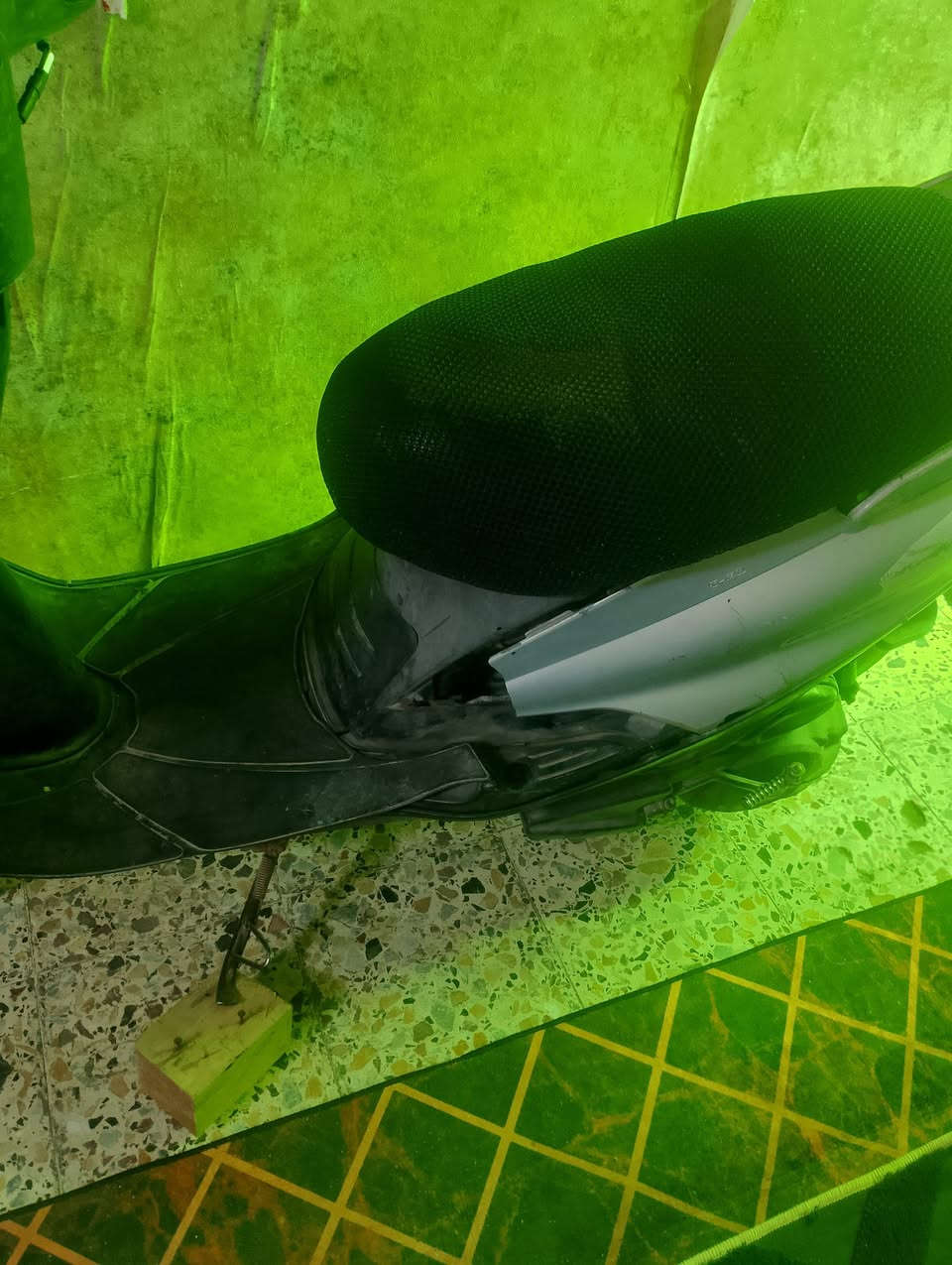 بغداد الشعله ب 290
***********
