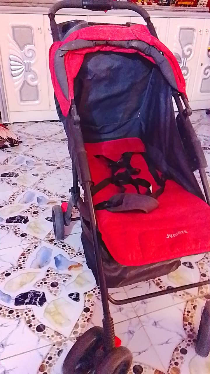 السلام عليكم عربانه مال مال اطفال تتحمل اوزان ثقيله وحجم كبير الي يريدهي يخابرني على هاذا الرقم مكان القريه العصريه
***********
