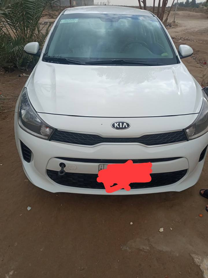 للبيع فقط كيه ريو 18واردرقم نجف بسمي مكفوله صبغ فتح تبديل بيه فقط بارد قليل محرك كير شرط 1600 فول عده الفتحه السعر 110 مكانه الديوانيه غماس ***********
