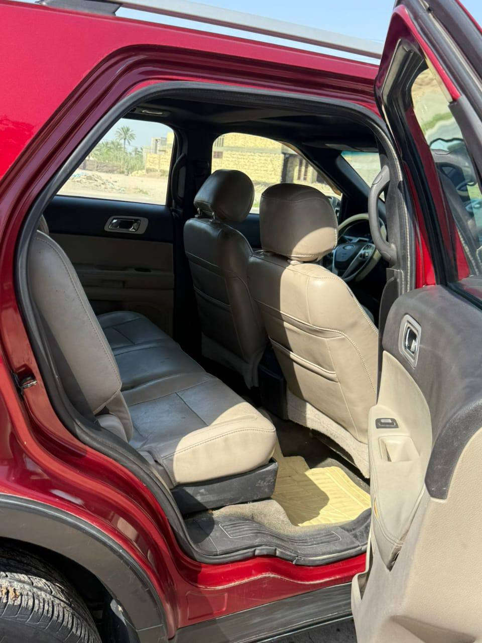 للبيع فورد اكسبلور موديل 2013
مواصفات  XLT معروفه فول مواصفات 
1: بانوراما فتحتين 
2: شاشه كبيره كامره دواره 
3: ٣ قطع تبريد ثلج 🥶
4: حساسات إمامي خلفي 
5: كشنات كهرباء 
6: جام اوتو 
7: كشنات تدفئه تبريد 
8:لايت اوتو 
9: سبعه راكب 
10: محرك 3600 وكير كفاله 
11: جنطه كهرباء وشفط 
12: اربع وضعيات قياده 
وردادرات 
هواي مواصفات بعد وصور الحادث مرفقه بالصور (4 قطع صبغ فقط ) 
السياره رقمه بغداد 
السعر 122 وبيه مجال مكاني بابل 
الرقم ( ***********)
