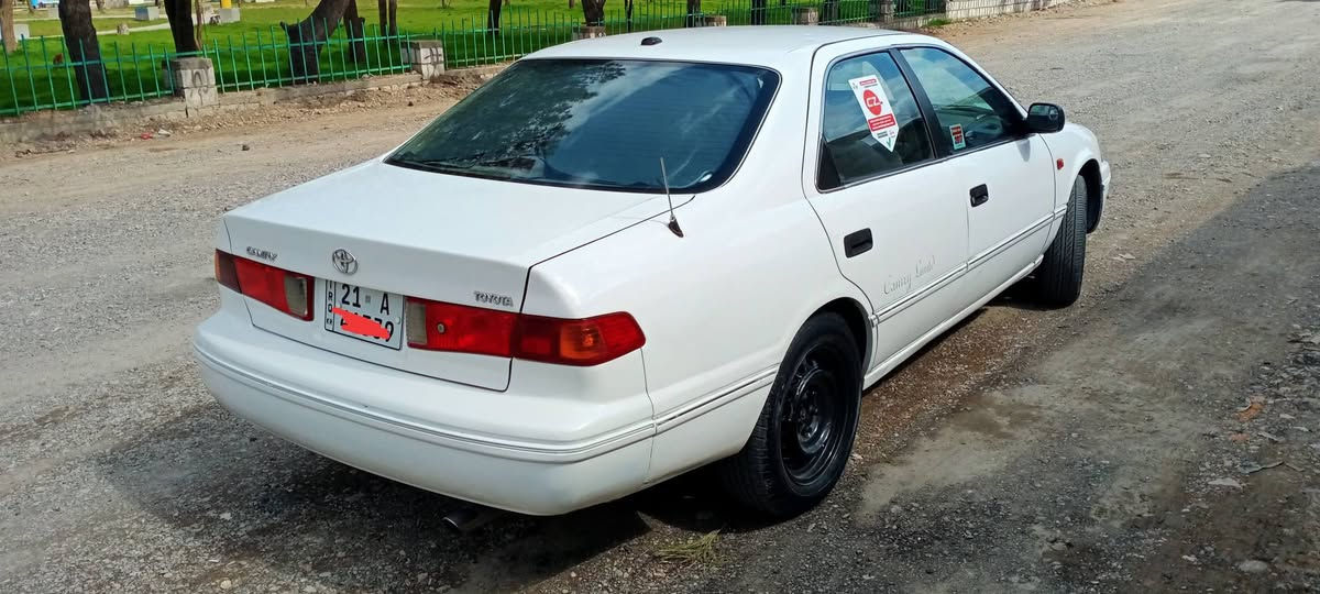 سلامو علکوم //// ڕقم ***********
تویتا کامری للبیع مۆدیل 2001 خلجی ڕەقەم ئەڵمانی سە نوییە جدید 2029 مکینە 4 سلندەر /سیارە بسمی /محرک گیر کارە باهیە طاقم تایەر طبریدە کولە بشرط مصبوح   خیزام جمالیە سعر 75مکانی سلیمانیە ***********
