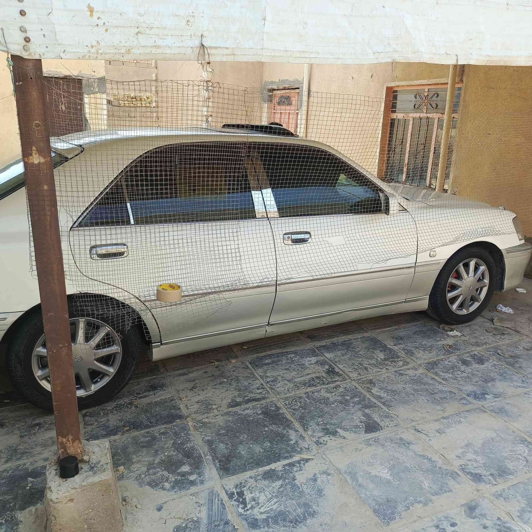 جنون البيع محرك ديفورالكبيره شاصي 175رقم دولي بصره بسمي سنويه 27مكاني الناصريه ***********
