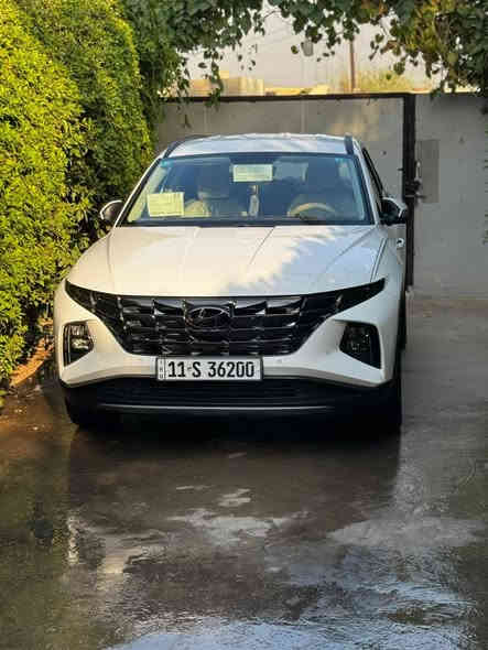 توسان موديل 2024 سياره ماشيه 40الف حقيقي سياره مكفوله كفاله عامه م̷ـــِْن عده طخه بل جنطه شبر وعلا وضعه مامصلح ومبينه عدكم بل صور سياره معروضه 225وبيه مجال تصال عل رقم ***********
