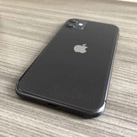 ايفون 11 عادي ذاكره 128 بطاريه 83 بلادي جهاز وتر  مراوس حسب قناعه علق ...