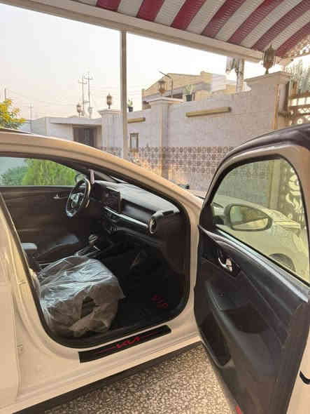 اللهم صل على محمد وآل محمد 🤍
سلام عليكم سيارة للبيع (فقط )✅
كيا فورتي ((2024 GT)) 
رقم بغداد السيارة بسمي مشروع وطني 
تحويل ثاني يوم 🤍
ماشية : 31 ميللل 
سيارة فول مواصفات ✅
احلة من الصور ✅
مواصفات 👇👇👇
محرك 1600 توربو 
حادث السيارة موضح بل صور ✅
مواصفات 👇👇
فتحة ✅
بصمة ✅
اشاره ترحيب🤍
تبريد قطعتين 🥶
كشنات جلد ✅
شاشة كبيرة 🖥️
الشاشة مبرمجة 2 ورقتين 
كشنات تتفئة + تبريد 🙂
كشنات كهربائية 🔋
تحديد مسار 🛤️
صندوق ذكي 🤓
تخم تاير جديد + السبير مال الشركة ما نازل 👑 
مكينة جديدة 🆕
البطاين مغلفة PPF اصلي 5 أوراق 💵
السايد بريك( كهربائي )🤍
وبعد هوايي مواصفات …… ✅
 مال جناييي 
السعر المطلوب ((:165)) ورقة 💵بيها مجال بسيط
الله شاهد احلة وانضف من الصور ✅ 
عنواني: بغداد 
الاستفسار اكثرر 🤍
* غير متواجد فيس   فقط هاتف 📞 + واتساب 
رقم الهاتف :‭ ***********
