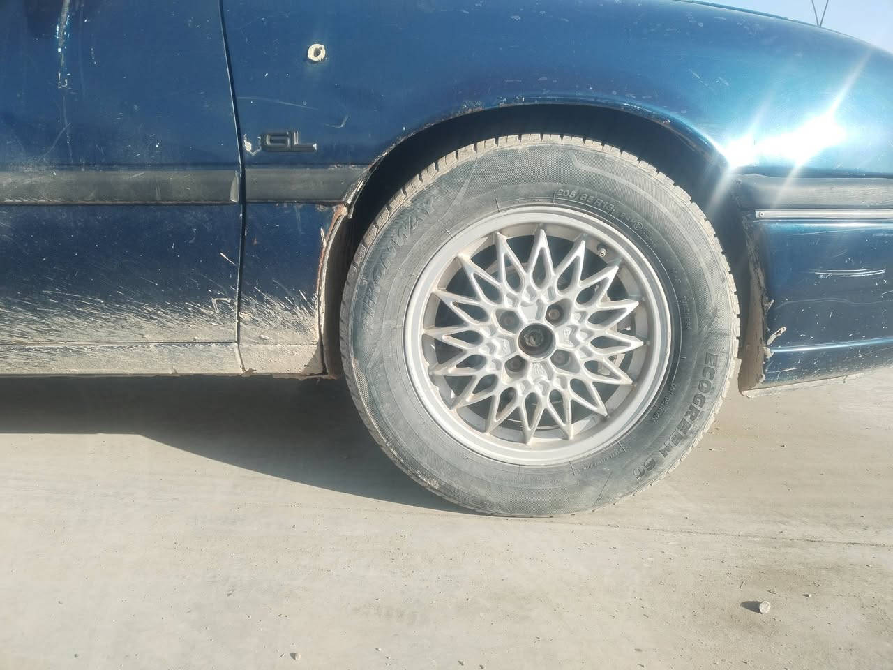 سلام عليكم  ويالا عنكبوت الحجم 15 العدد 5 السعر ب 300 مكان سامراء ***********
