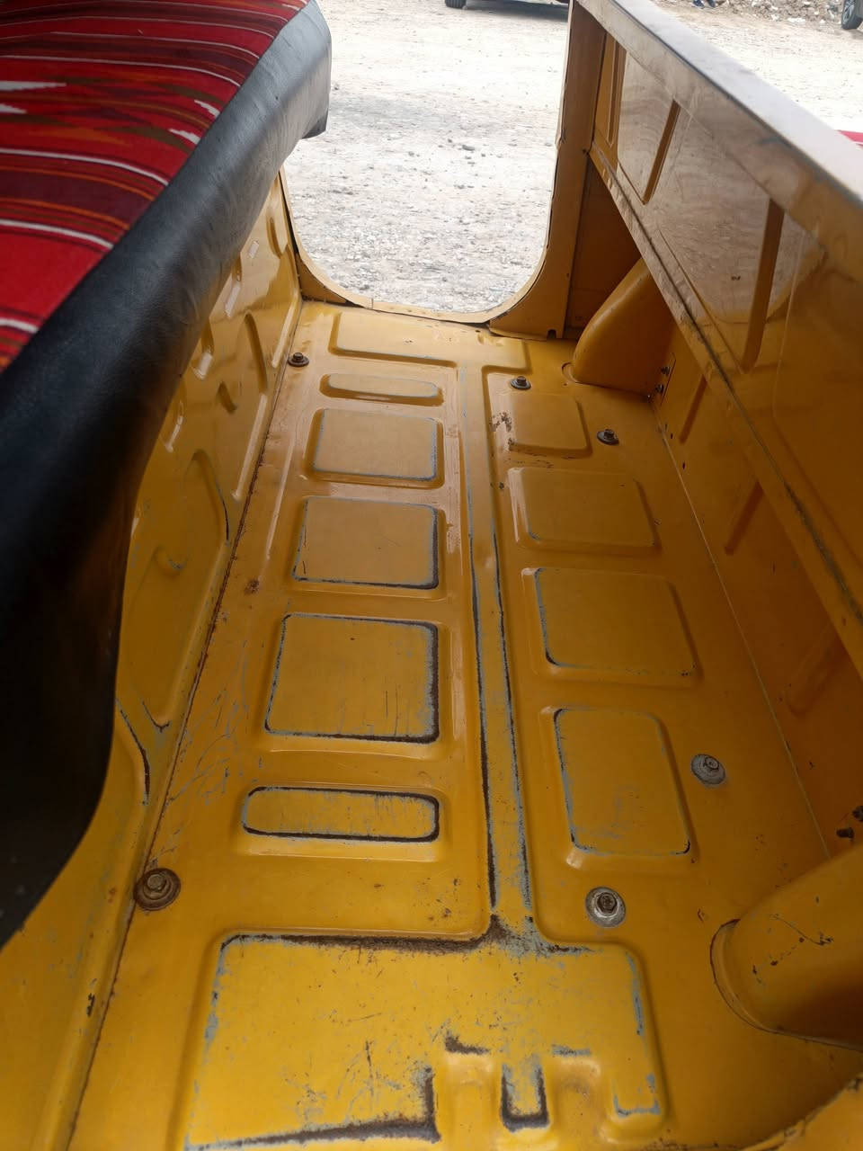 السلام عليكم تكتك لبيع مديل 20 رقم نكليزي بسمي هزه جديده تحويل ثاني يوم بعده بوضع الشركه لاصبغ ولا معجون مكينه مكفوله اكسل كير مكفولات السعر 6600وبيه مجال 
***********
