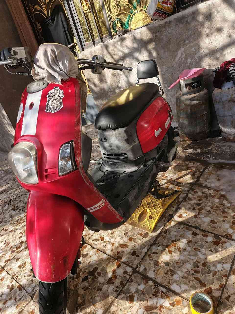 السلام عليكم عندي بوليس لبيع فقط مفتوحه مره وحده كله شغاله نكره بكل وقت نقوصات قليله مكان حي ور الشعب رقمي ***********
