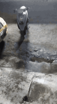 سلام عليكم شباب درجة البيع بريز كلة شغل بيهة صلهة خمس تشهر نزلة رمبة دراجة رادار سرقة وجهاز نذار بصمة تشغل عن بعد درجة كلة بلادي وراق كاملة سعر575بغداد العبيدي ***********
