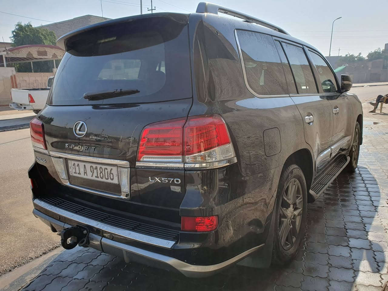 السلام و عليكم للبيع او مراوس لكزس موديل 2012 مكفوله من الضربه و لصبغ رقم بغداد انكليزي السياره فول مواصفات سبورت معروفه مواصفات الكزس  جاهزه من كلشي برغي مناقصها جديده كلش
السعر 375$
موبايل *********** مكاني بصره الزببر
