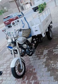 ستوته للبيع السعر 600 الف  سبب البيع عندي عملية  رقمي 07716629950 وبيه...