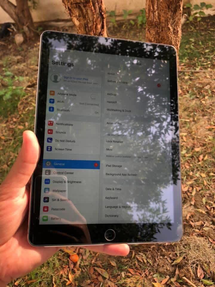 ipad 6
ذاكره 32
بطاريه 90%
إمريكي . نموذج M
تردد 60 FPS
نظافه 100%
غير داخل صيانه . مفحوص حاسبه
ملحقات : شاحن + سماعات airpods 4
سعر 89 الف مع التوصيل
للحجز ارسل رقمك وعنوانك


**إذا كنت صاحب هذا الإعلان وتريد حذفه لأي سبب، رجاءا أرسل رسالة إلى الدعم الفني**