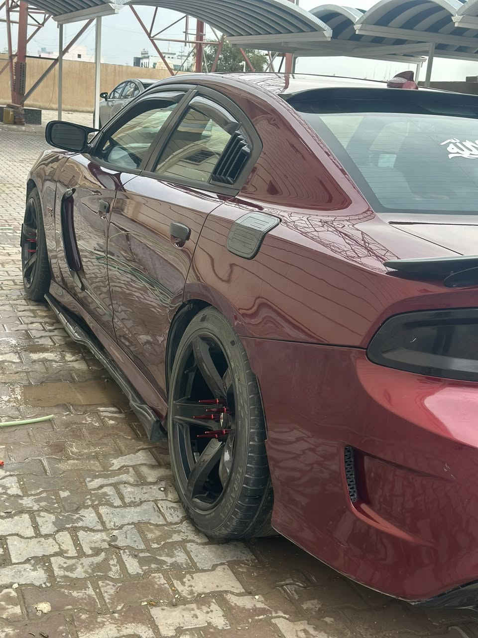 جارجر RT 2018 بلاك توب
السياره نظافه فول رقم اربيل دولي باسمي هزه وسنويه جديده
محرك 5700 معدل تمشي بانزين عادي
غرفة SRT
اكسل SRT
تايرات تو سايز ويل نجمه خسفة قويه
عليها نانو سيراميك
اضافه كاربون فايبر داخل وخارج دواسات سكوبات مري باتمان 
حادثها فقط جاملغ عكس السايق للاستفسار ***********
