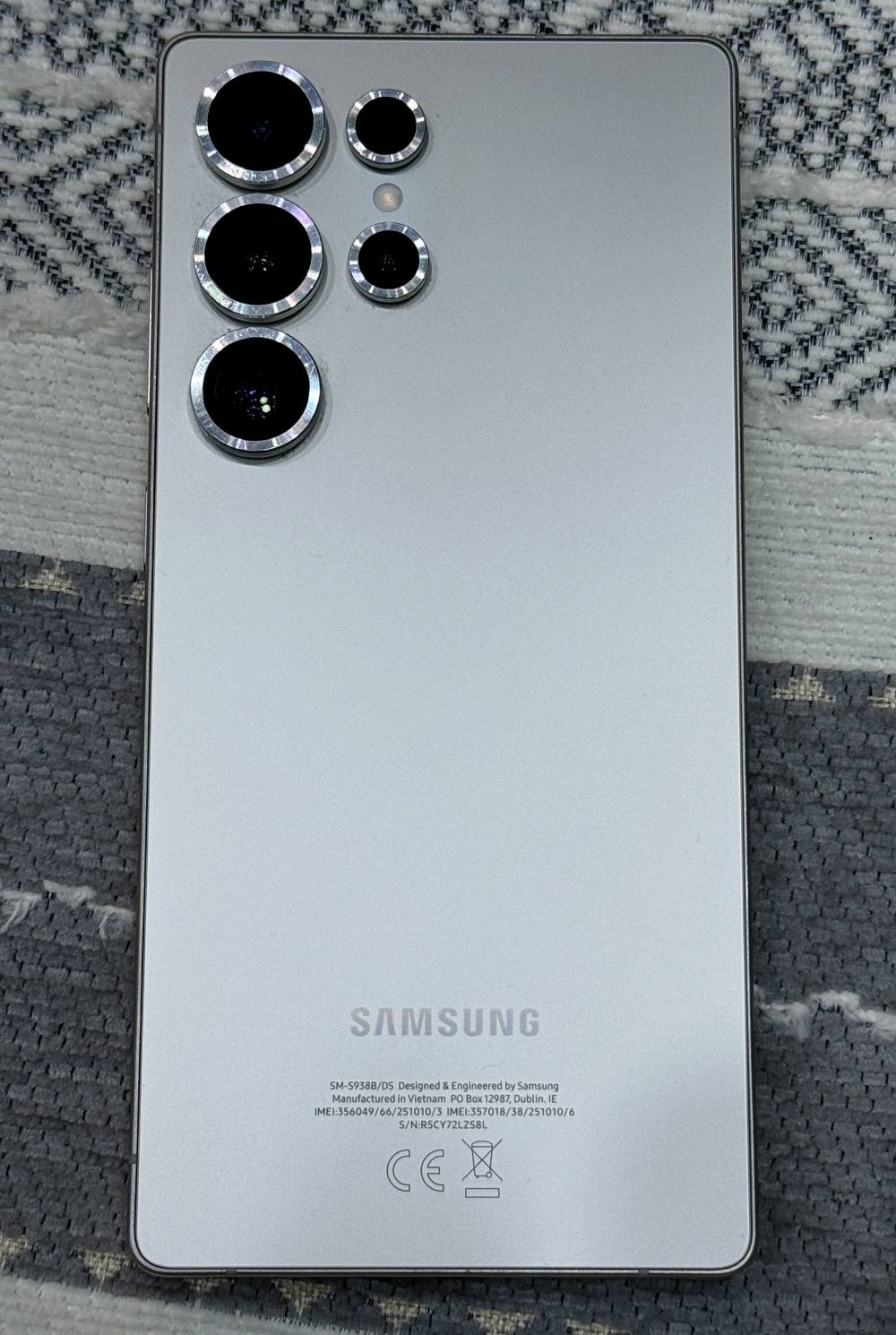  S25 ultra
ذاكرة ٥١٢ / ١٢
بطارية ٥٠٠٠ 
دبل خط
وبي بطاقه ضمان مال سامسونك وضمان شركة الشريك
الجهاز نظيف جدا جدا ومكفول من كلشي
للبيع او المراوس بايفون 16 او 17 