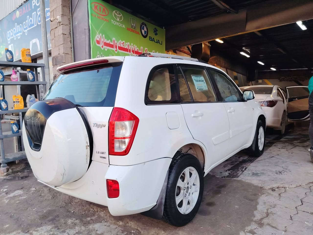 سلام عليكم تيكو  ٢٠١٣كير مكينه جديد السياره جاهزه وخير من الله رقم نكليزي هزه جديده رقم ديالى السعر ٦٥ وبيه مجال عنوان ديالى الوجيهيه ***********
