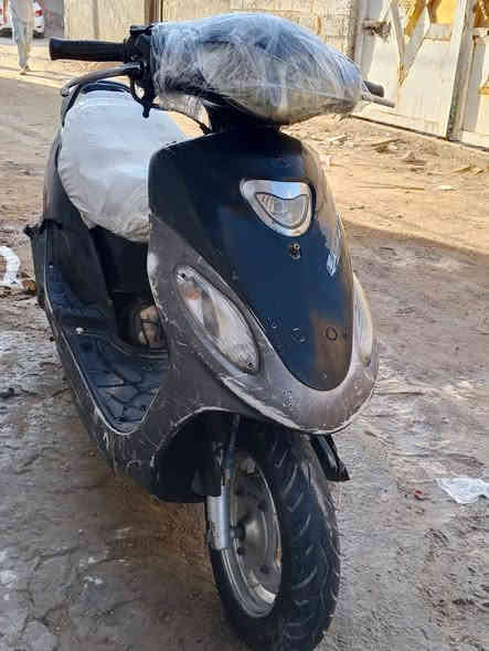 السلام عليكم  الدراجه للبيع نضيفه ما عايزه بس باتري السعر مناسب 125 الف كوفه نفق مسيان  شارع الزوار 36عامود
