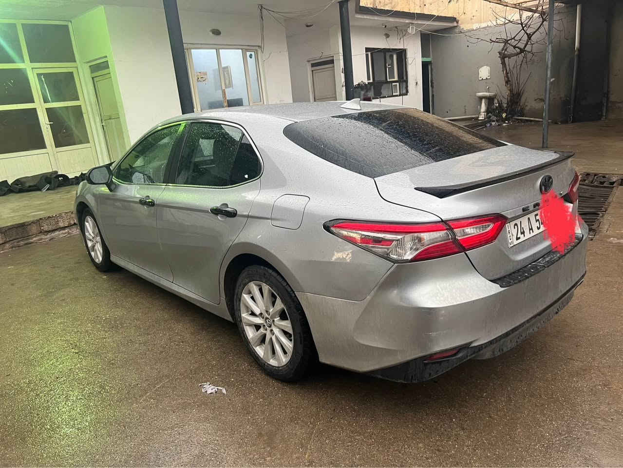 تويتا كامري موديل 2019كلين فقط شبر من جاملخ امامي صبخ بدون دواخل ارباكات كله سليمه مكفوله كفاله عامه 129الف مايل ماشيه سعر 173ورقه مراوس ب رقم شيمالي فقط ***********صوره حادث داخل صور مواصفات LE اكر, نينوى
