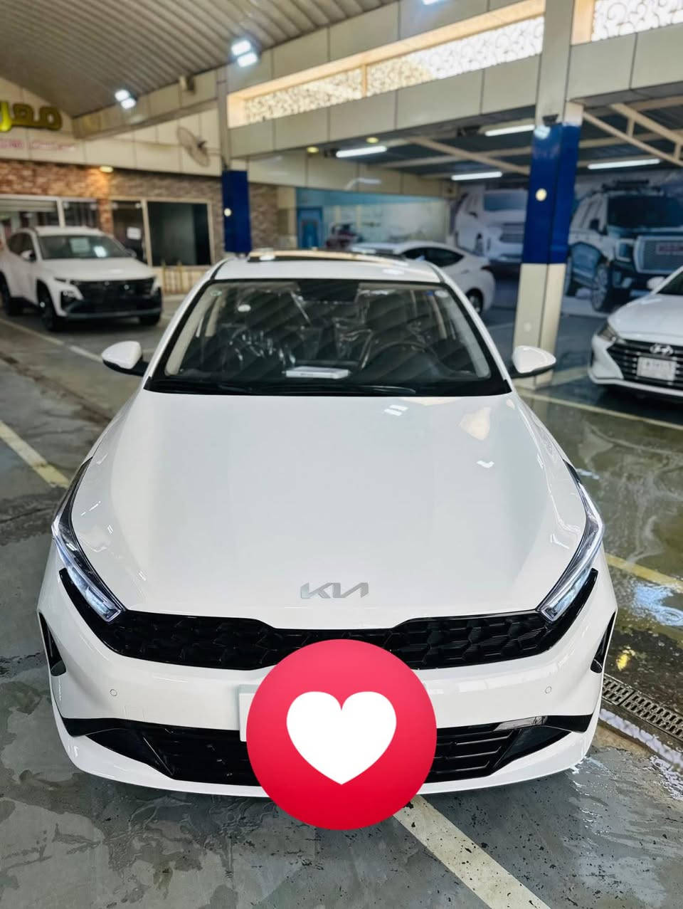 للبيع خليجي موديل ٢٠٢٤ ماشيه18 الف مواصفاتها VIP ام الرادار كشن كهرباء تبريد لمس وخلفي شحن وايرلس داخل اسود سقف اسود ٨ ايرباك فول تحكم ستيرن مري شفط هيتر فتحه وبصمه سياره مغلفه كشن وارضيه وجنطه ماخذهه زيرو علا ايدي وكفاله عامه السعر149 بيهه مجال رقمي ***********
