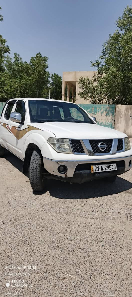 سلام عليكم مره رخصت مدير كروب نيفاره ٢٠٠٩كير عادي بيها ٥قطع صبغ جماليه مكينه جديد حداديه جديد تبريد ما يشتغل ماعرف شبي هزه جديد سنويه ٣٠ السياره بسم عربي تخم تاير جديد العنوان كربلاء ***********السعر ٧٨بيها مجال بصيط
