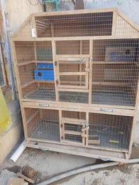 قفص البيع طابقين لبيع السعر 85 وبيه مجال قليل 07755120317