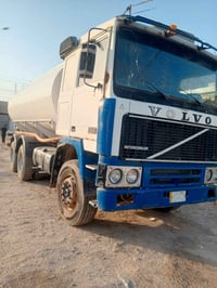فالفو للبيع جاهزه من كلشي تانكي 20 طن كهربائيات شغاله شاصي مكفول محرك ...