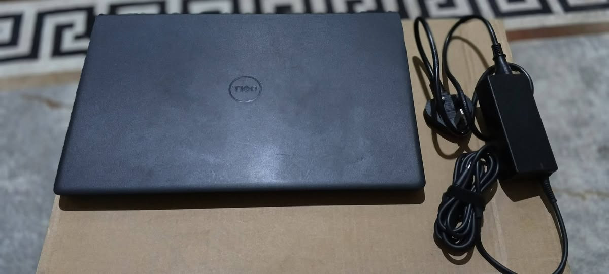 لابتوب dell vostro 3520
1tb ssd , core i7 gen12u , 16gb ddr4 , 120hz 
استخدام شهرين مكان بصرة قضاء المدينة الفتحيه السعر 420 وبي مجال تواصل واتساب ***********
