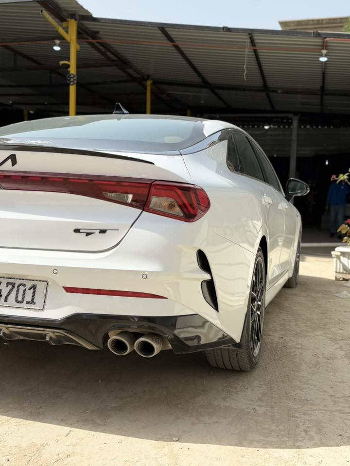 حادث بسيييط جدا موضح K5 GT 2500 TURBO
كيا كي فايف جيتي ٢٥٠٠ تيربو 
موديل ٢٣ 
ماشية ٥٢ الف 
السيارة وحدة من انظف الكي فايف بالعراق 
حادث بسيط جدا موضح بالصور
كفالة لغد شواصي كير مكينة 
رقم بغداد دولي ب اسمي سنوية ٢٠٣٠ وهزة جديدة 
السيارة اجتي من امريكا ALL BLACK اني ما شايف مثلها بالعراق 
فول فول فول مواصفات وداتا شو بيها 
كشنات جلد مشمشي فول كهرباء 
اخوان موصفات فول معروفة مينذكرن 
السعر ٢٢٨ وبيها مجال  
مكاني بابل مركز
***********
***********

