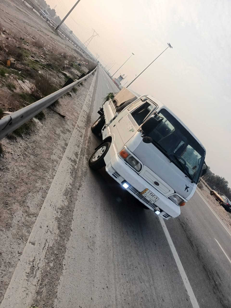 السلام عليكم كيا بنجو موديل 95 جيرو محرك واكسل وشاصي مقفولات سنويه عظم عاج راعيها ما اندله تكفل سرقه عشائر سعر 32 العنوان بغداد المدائن رقم الهاتف***********
