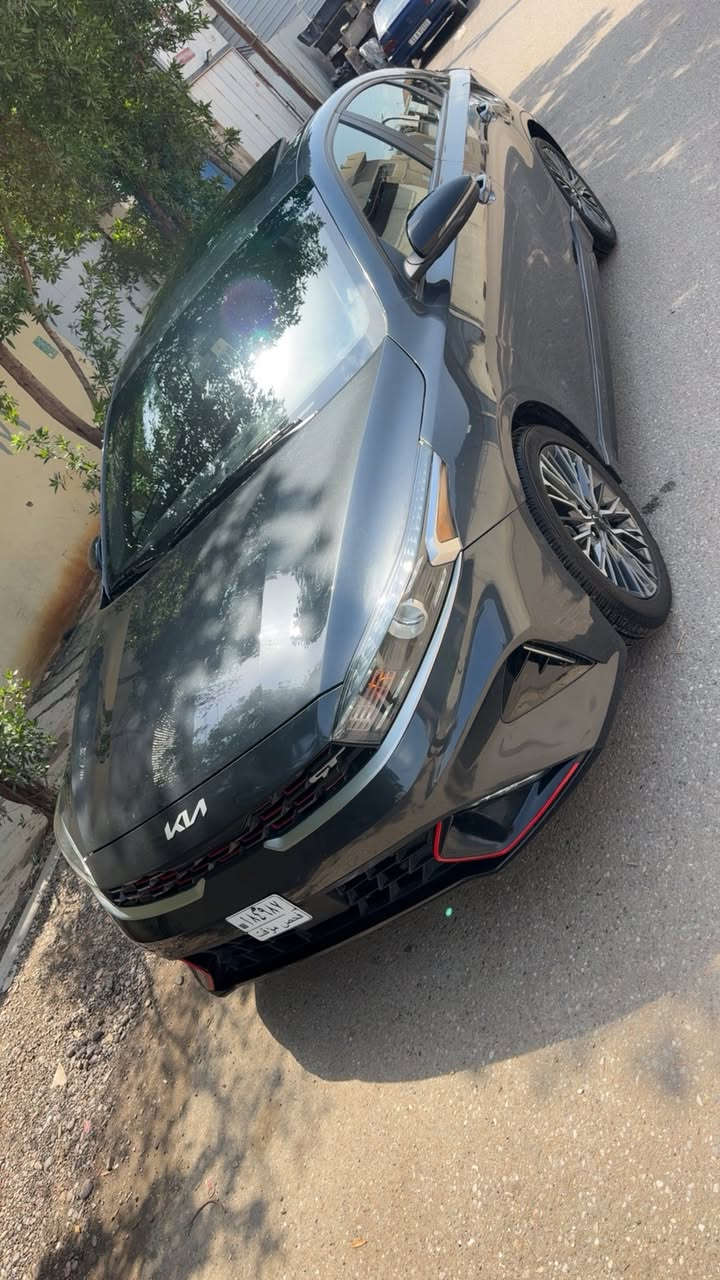 كيا فورتيGT-Line 2024 وارد امريكي
الفئة المميزة اعلى فئة اعلى مواصفات محرك 2000 دوش – ماشيه  10000.زيرو  .بدون رقم .صبغ بنيد وجاملغين فقط .شواصي سحب بارد +تكحيل فقط. مكينه وكير مكفولات ..اناره ترحيب 💡رادار امامي 🛑رادار جانبي سستم صوت harman🔊اشاير مري مكينه 2000 دوش✅ستيرن حرف D✅تحديد مسار ⚠️اوتو هولد ✅قياده ذاتيه سايد بريك بصمه 👍🏻شحن واير لس⚡️كشنات جلد +حضن سبورت ✅فتح جنطه تلقائي عند الاقتراب فتحة سقف – كراسي جلد – تدفئة وتبريد على الكراسي الامامية – تبريد خلفي – نظام صوتي Harman Kardon – بصمة ابواب وبصمة تشغيل – تشغيل السيارة عن بعد ، 🏠مكان سياره .بغداد .زيونه او كم ساره ،، اتصال عل رقم ☎️📞 ***********   
السعر،،   140 $$ 💵💵 وبيه مجال بسيط لطيبين
