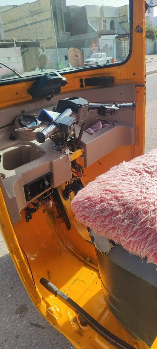 البيع تكتك 2020 رقم وسنويه سعره 5500 ***********
