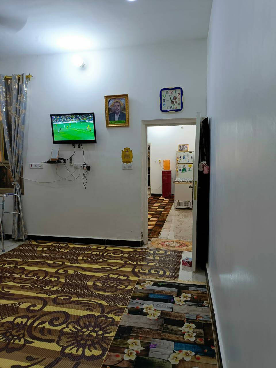 دار سكني #للبيع🏠

🌎موقعه #حي_الفرات_شارع_جامع_الرسول
خدمات وتبليط ومجاري وكلشي متوفر 

مساحته 100متر البيت طابقين
الطابق الارضي- استقبال - صاله- غرفه -مطبخ - صحيات خارجيه - وداخليه
الطابق الثاني -صاله -وغرفه - 

👇👇👇👇
#السعر خاص
للاستفسار اكثر
#واتساب_اتصال_***********📞
أو مراجعه مكتب السند للعقار الكائن في الجزائر شارع المطاعم مقابل مدارس التفوق الاهليه

