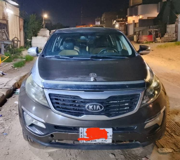 السلام عليكم
كيا سبورتج 2011
رقم بغداد
وارد امريكي محرك دوش 2.4 بيها قطع صبغ بدون دواخل كل القطع نفس الليبل بس باب الجنطة مبدل نفس اللون تفصيخ السبارة جاهزة من كل شي محرك كير وباقي التفاصيل والمواصفات المعروفة 
السعر 127$ وبيها مجال 
بغداد - ابو غريب ***********
