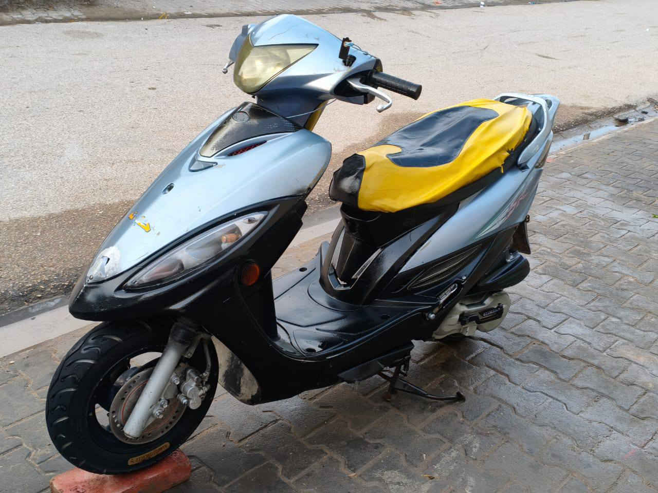 دراجه كامكو جي فور ياباني لبيع كهربائيّ كله شغله نكره سلف دراجه جديد ما نقصه شيه مكاني نجف بل جرويه يم نفوس رضويه جديده على شارع سعره 350 وبيه مجال قليل لشراي رقمي *********** قليل متواجد على نت 350 بيه مجال
