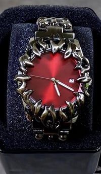 ساعة الابستر ديزاين عصري ومميز ❤️ السعر 40  للحجز راسلونا على الواتساب...