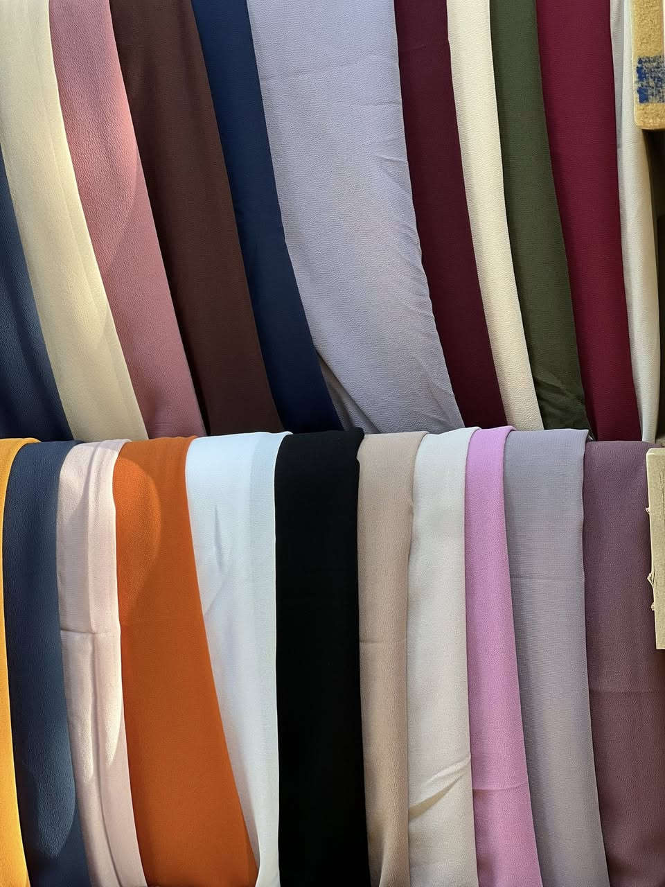 شال جرجيت الاصلي متوفر بالوان عده

لأنك تستاهلين تكونين أميره 
احدت الموديلات 
توصيل داخل تكريت
للطلب دايركت او على الرقم
***********
تكريت _ شارع الزهور مقابل قاعة شهيد ليث
_#اكسبلور #تكريت #زهور
