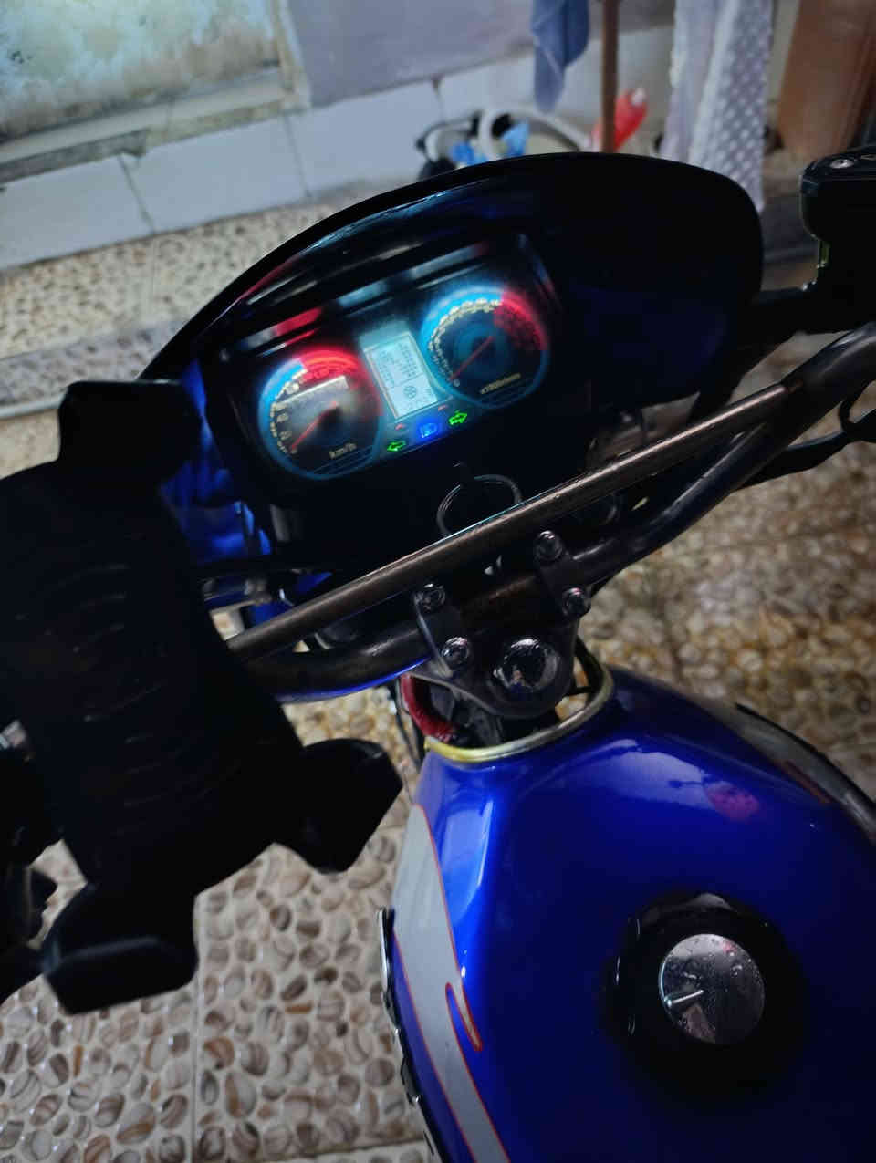 بارت 🏍200 مرش سلف كامل كهربا شغال
مكنتو كبس منفيس اصلي 
عنوان اربيل. سعرو 495 الف بي حق جيه فقط
*********** وتساب موجد ✅

❤🤍سعرو 495الف
