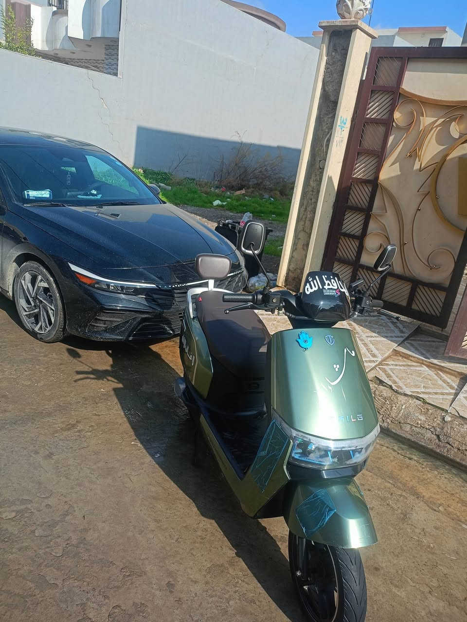 سلام عليكم 
ماطور تيسلا 
نضيفه
مستخدمه شهرين ونص
يمشيك 70الى 75كيلو
6بطاريات دبل مسطره
الشراي يجي خاص ونتفاهم
مكاني موصل حي المزارع مقابيل مستشفى السلام
للاتصال على الرقم فقططططط
***********
بي واتس اب
ملاحضه:عل ماسنجر مامتواجد فقططططط اتصاللل
