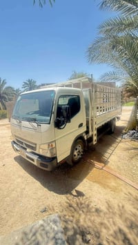 كنتر موديل 2025 كفاله عامه ماشي 60الف رقم انگليزي جديد مداور ثاني يوم ...