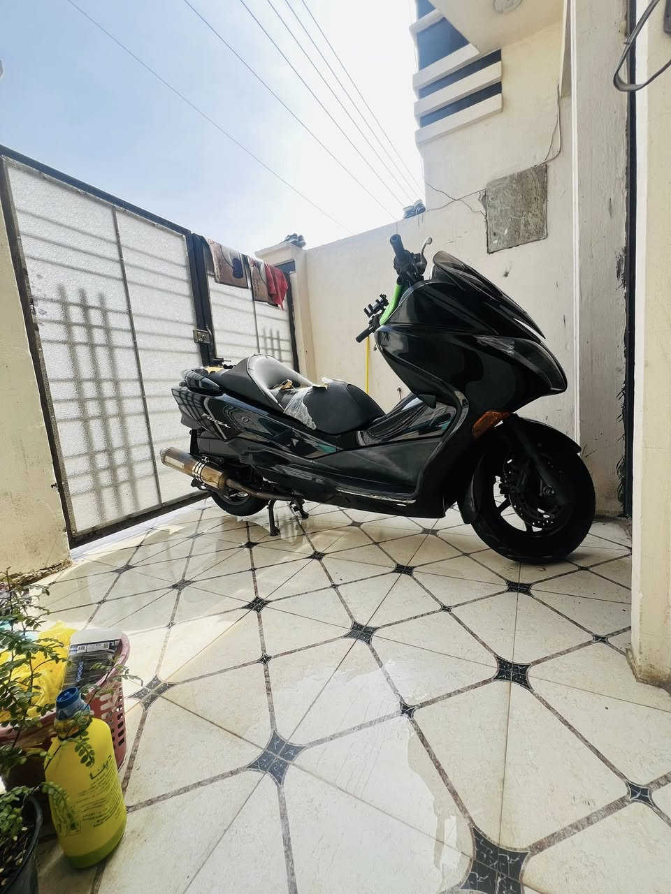 دراجه مال رمبه مو مال شارع جديده كلش سعر ١٥ ونص بيهه مجال قليل *********** مكاني بغداد
