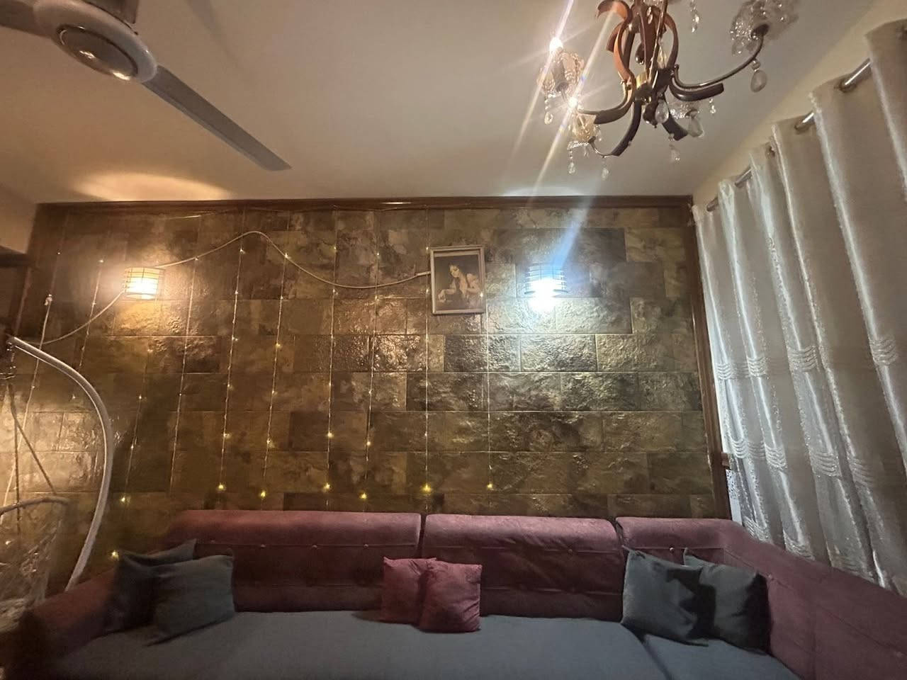 تخم او ديوان للبيع اللسعر 100وبي مجال مكاني بغداد ***********
