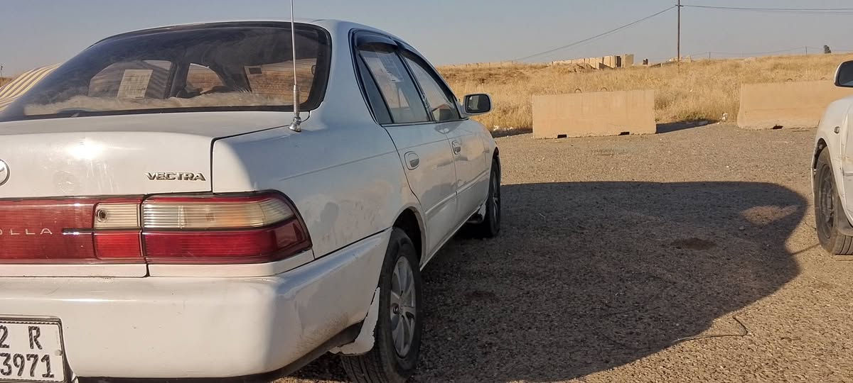 موديل 93 كيرتوماتيك مكينه كير خير من الله كهربائيات كلها شغاله طخم تاير فوك النص صبغ قطعتين بدون دواخل سنويه 31 هزتها جديده سعر 55 وبيها مجال قليل مكان كياره ***********
