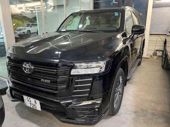 مرحبا حبايب  لاندكروز 2024 بلاك دشن مكفوله كفاله عامه فول مواصفات GXR  لمتدد
ماشيه 8 الاف اصلي مغلفه بي بي اف اصلي 
العنوان الكراده قرب ساحه كهرمانه 
علما بان الرقم مو ياهه انطيك غير رقم بغداد 

شركه نصر دجله 
***********
ابو فهد
