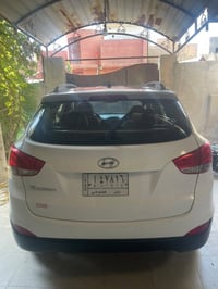 توسان ٢٠١٤ للبيع السيارة خليجية ماشيه ١٤٠ الف 07730412915