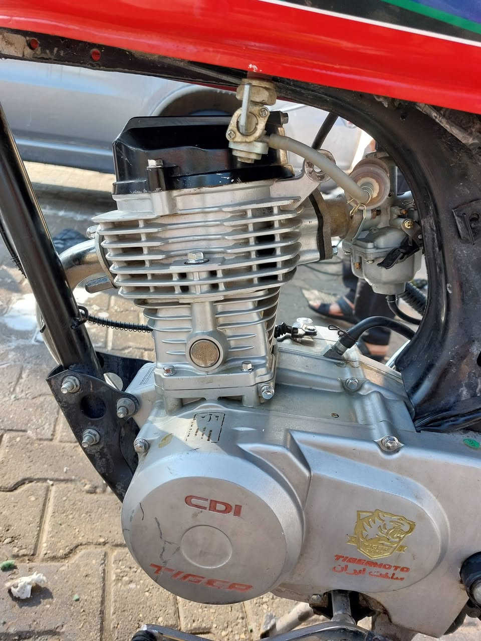 اربعه كير كلك كلك للبيع مكينه ما مفتوحه السعر 450 وبيها مجال 
كشن تفصال تانكي هوندا  تايرات جدد 
مكاني كربلاء ***********
