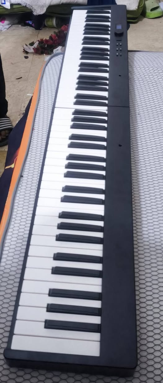 افضل و انسب بيانو 88 مفتاح للتعليم.
BX-20 foldable piano.
السعر الحالي. 150الف 
مع كامل الملحقات 
يوجد خدمة توصيل الى جميع انحاء العراق.
للاستفسار مراسلتنا


**إذا كنت صاحب هذا الإعلان وتريد حذفه لأي سبب، رجاءا أرسل رسالة إلى الدعم الفني**