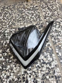 كل عام وانتم بخير ..للبيع لايت امامي سبورتج امريكي 24 جهة الصدر فيه كس...