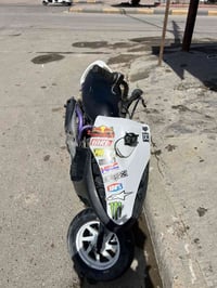 دراجه ماكس البيع سعره 450بيه مجال شي بسيط 07741025940