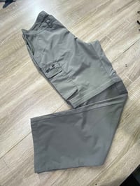 مقاس ٣٢ • ملابس