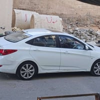 اكسنت 2013 • خليجي • كامرة خلفية